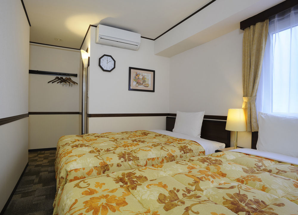 Toyoko Inn Tokyo Seibu Ikebukuro Sen Higashi Kurume Eki Nishi Guchi Eksteriør bilde