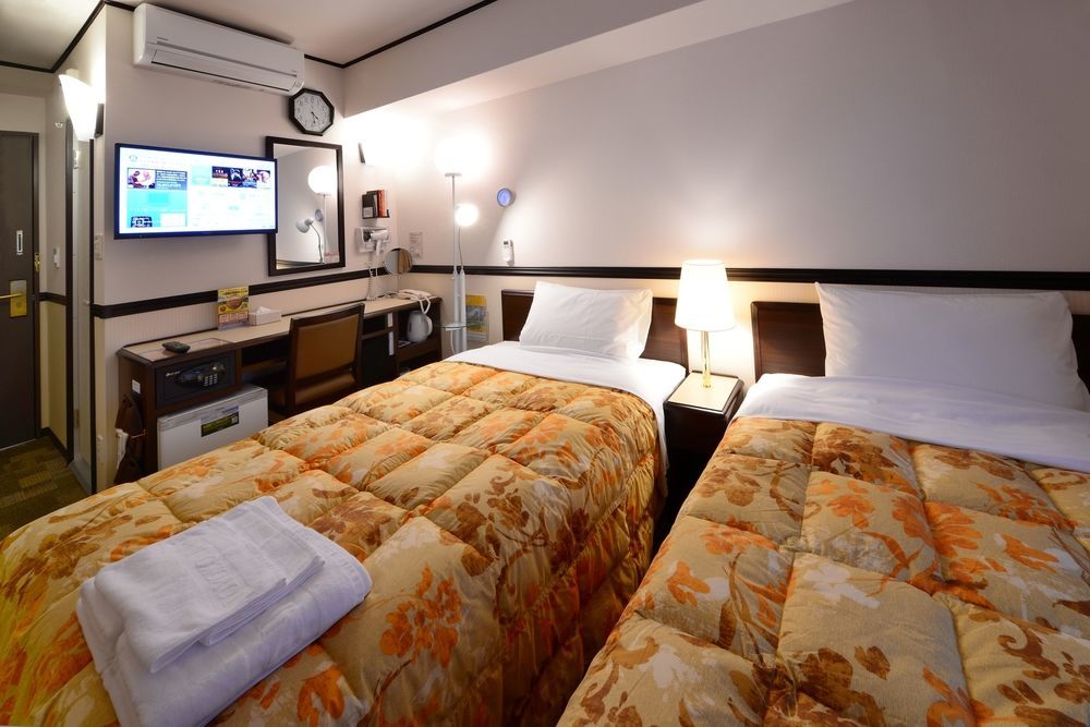 Toyoko Inn Tokyo Seibu Ikebukuro Sen Higashi Kurume Eki Nishi Guchi Eksteriør bilde