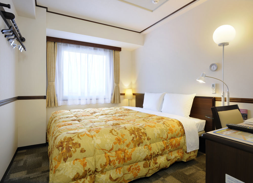 Toyoko Inn Tokyo Seibu Ikebukuro Sen Higashi Kurume Eki Nishi Guchi Eksteriør bilde